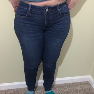 American Eagle Skinny Jeans